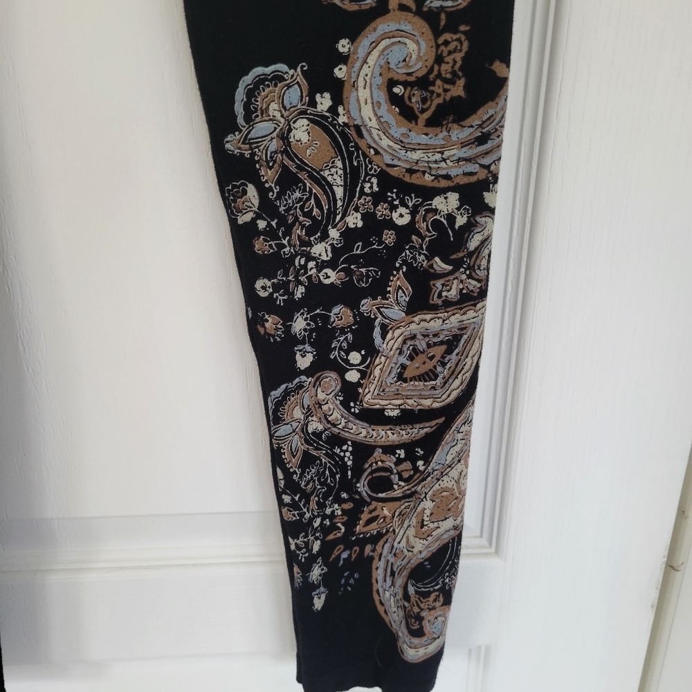 Patterned Leggings - Picture 3 of 7